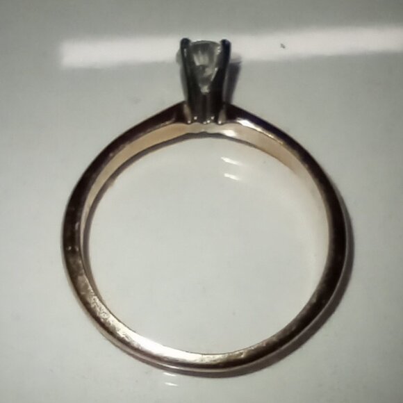 REDUCED!  14Kt Yellow Gold 1/4-Carat Solitaire Diamond Ring - Picture 7 of 7